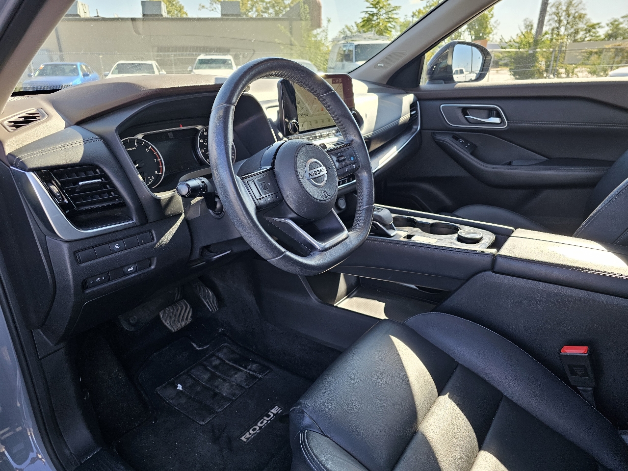 2021 Nissan Rogue SL photo 3