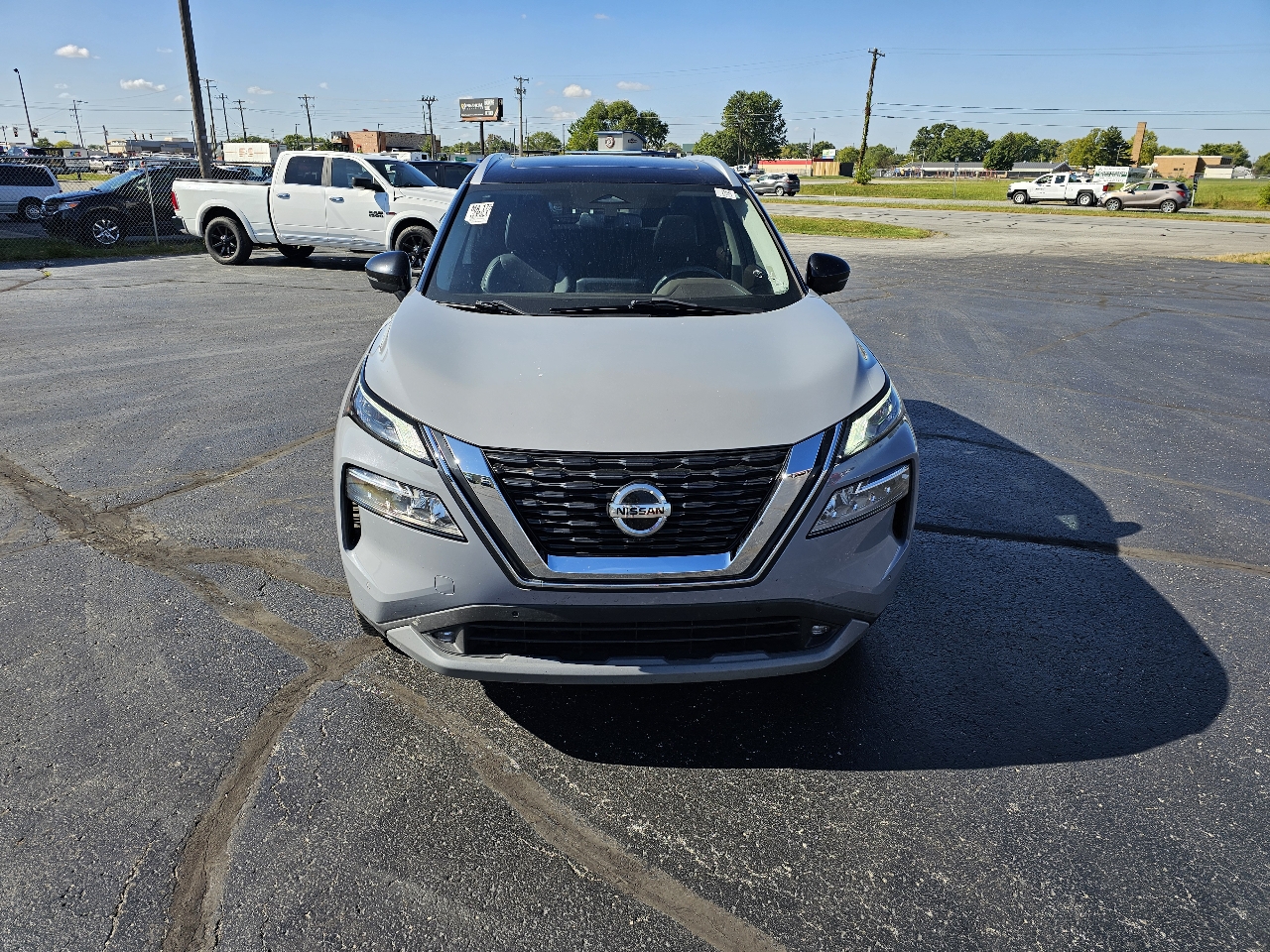 2021 Nissan Rogue SL photo 25