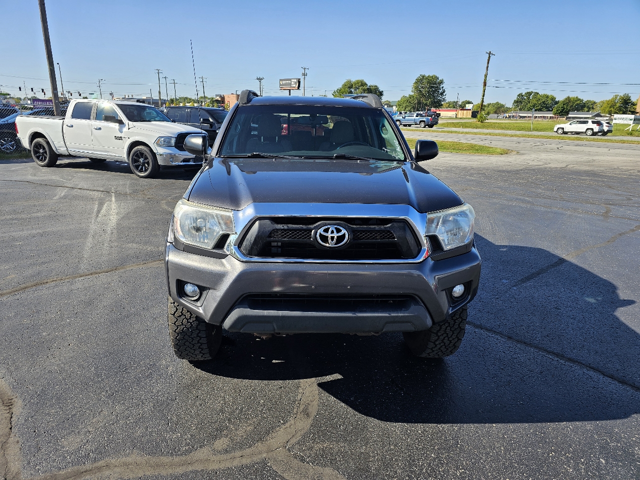 2013 Toyota Tacoma Double Cab V6 4x4 photo 25