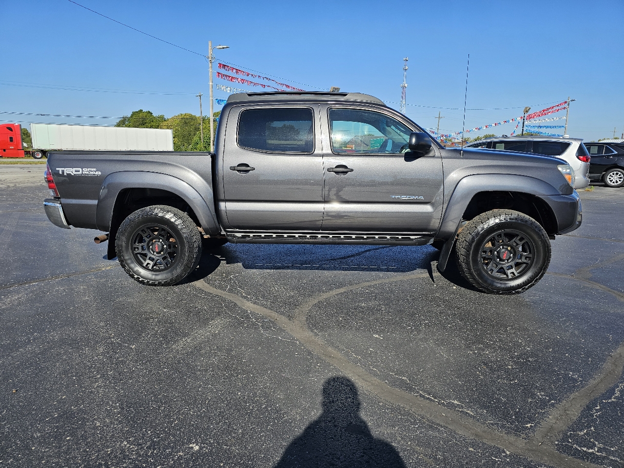 2013 Toyota Tacoma Double Cab V6 4x4 photo 26