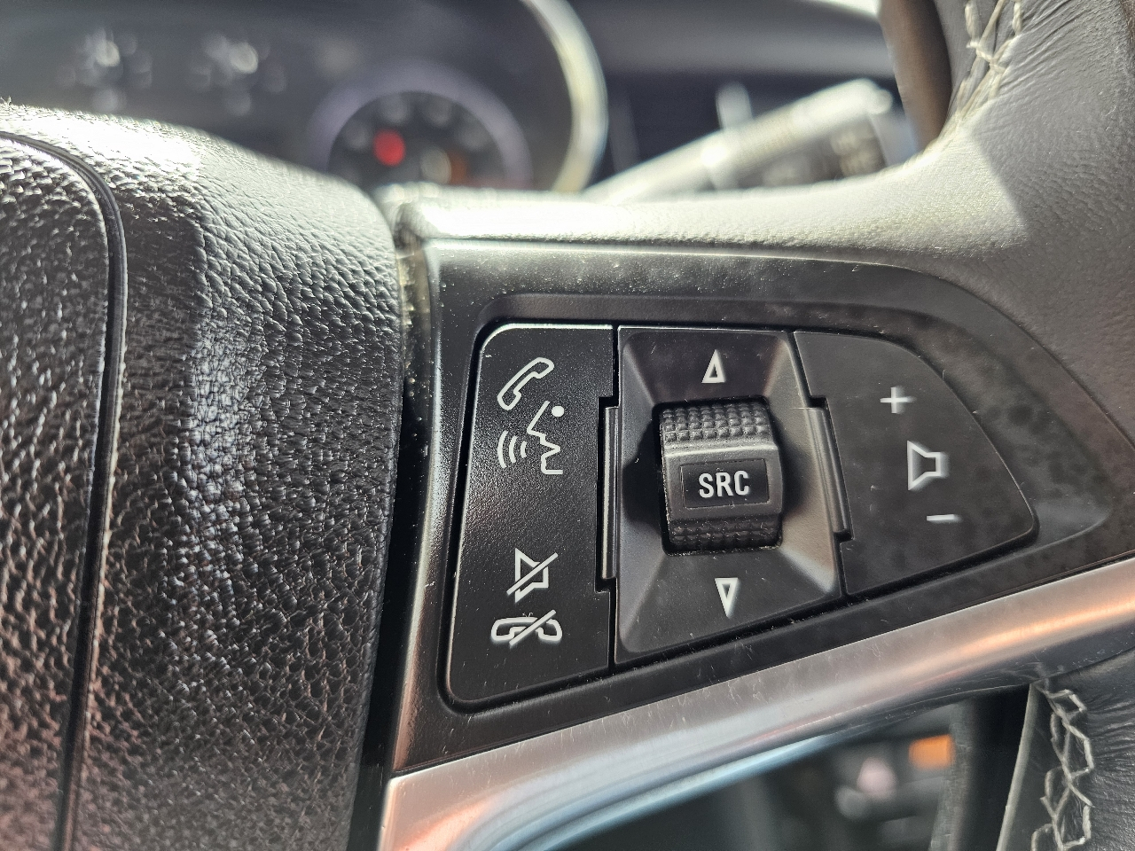 Buick Encore Sport Touring FWD 2017