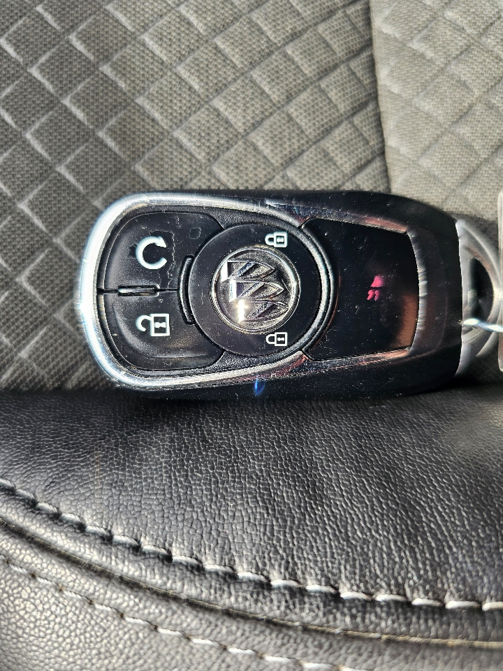 Buick Encore Sport Touring FWD 2017