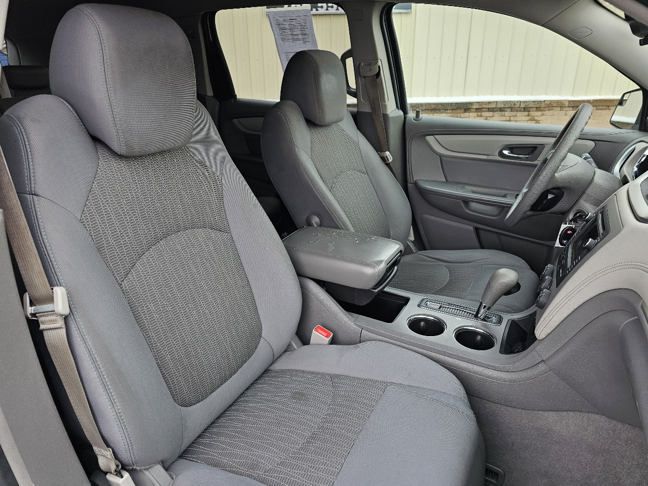 Chevrolet Traverse LS FWD w/PDC 2014