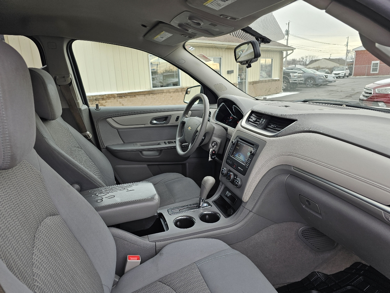 Chevrolet Traverse LS FWD w/PDC 2014