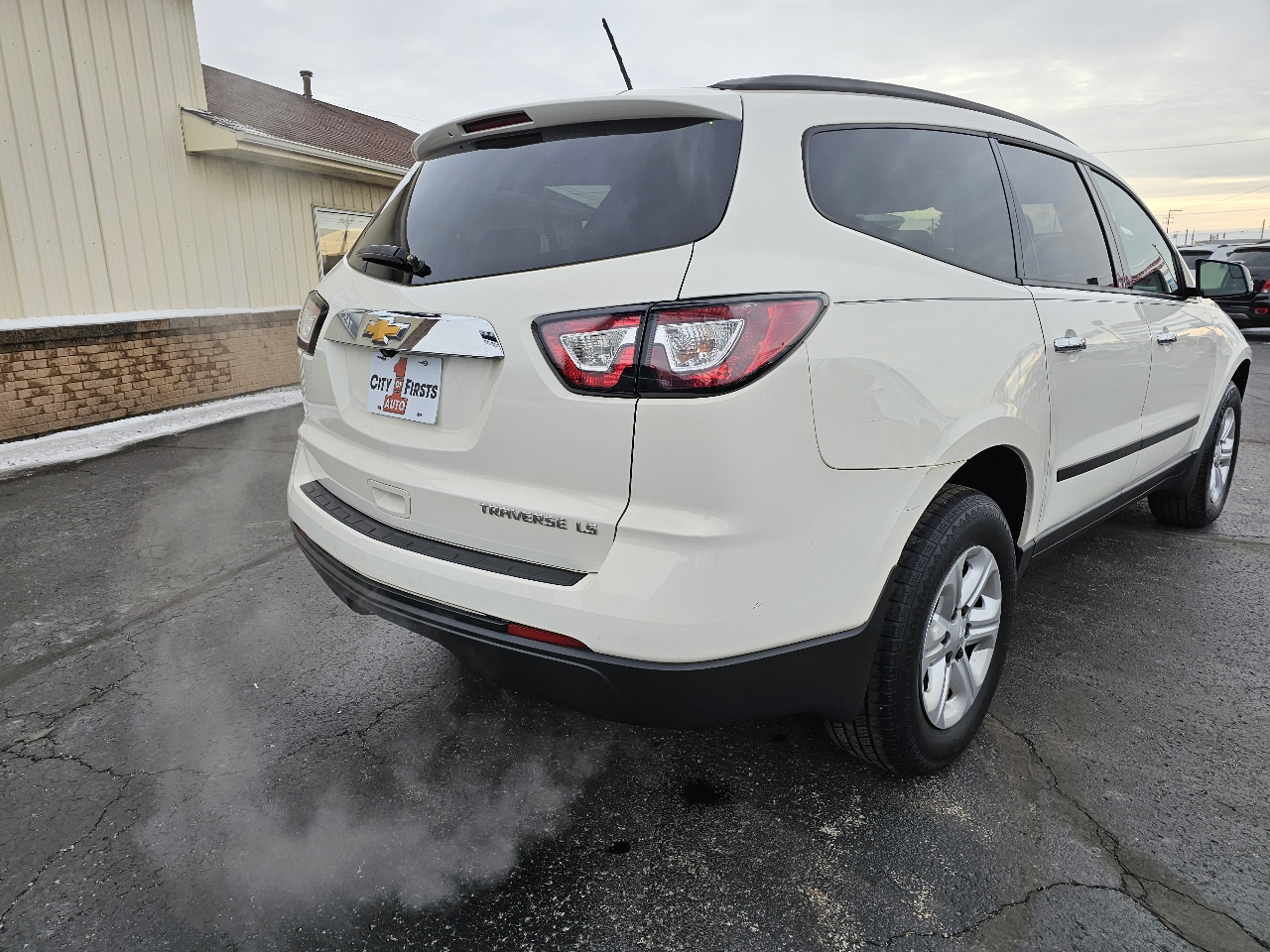 Chevrolet Traverse LS FWD w/PDC 2014