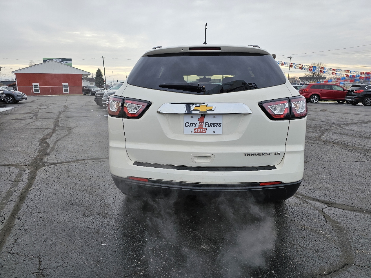 Chevrolet Traverse LS FWD w/PDC 2014