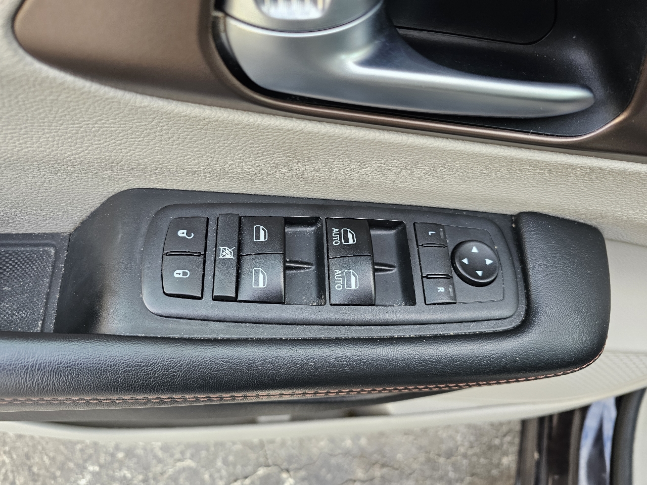 Chrysler Pacifica L 2018