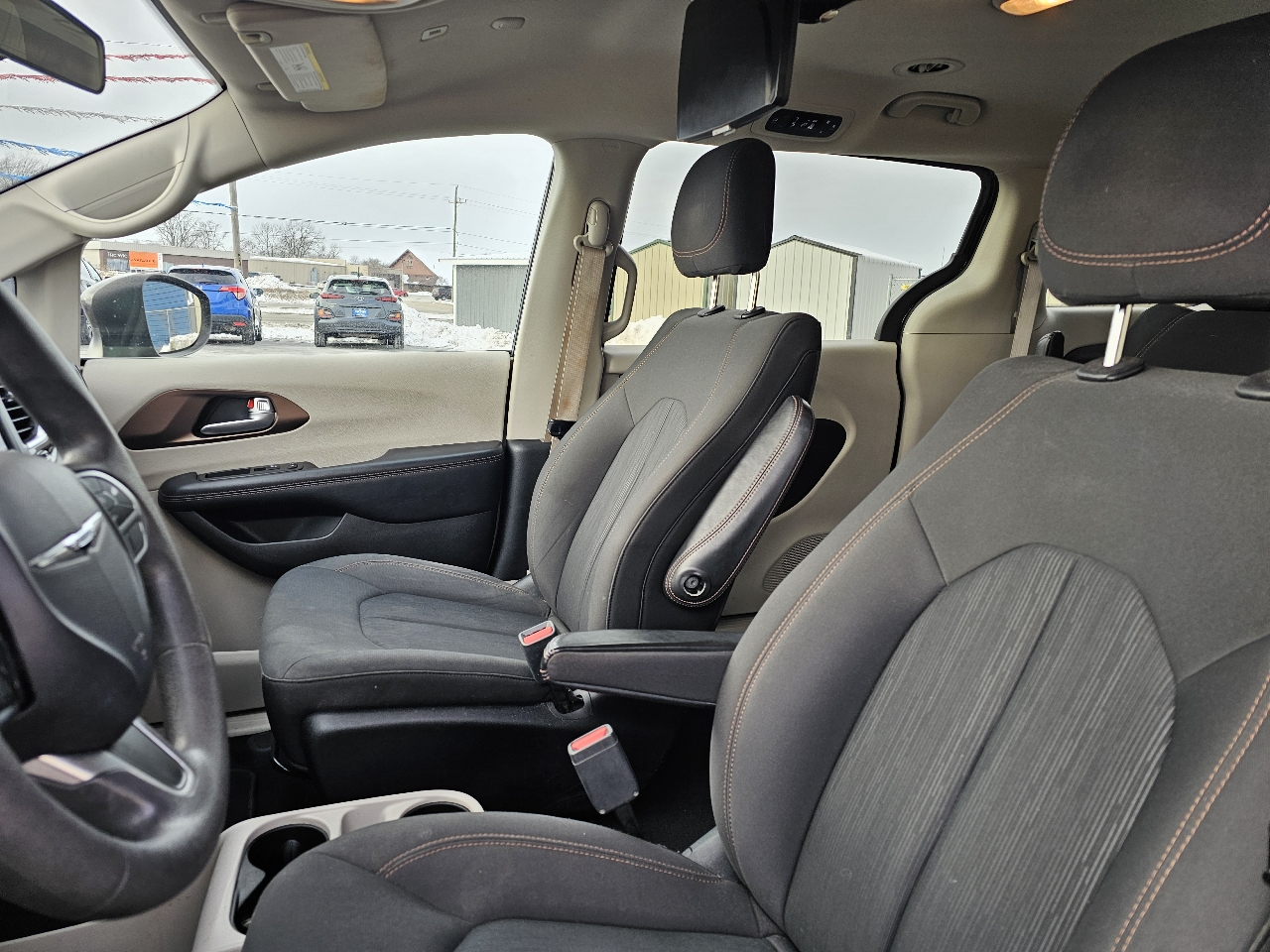 Chrysler Pacifica L 2018