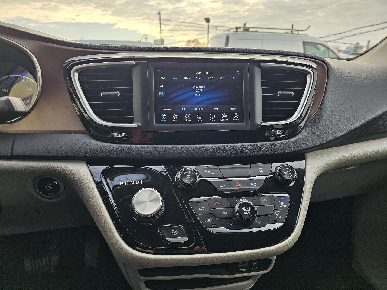 Chrysler Pacifica L 2018