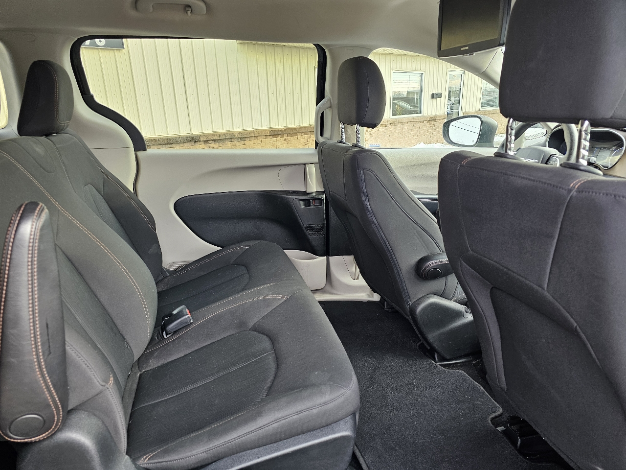 Chrysler Pacifica L 2018