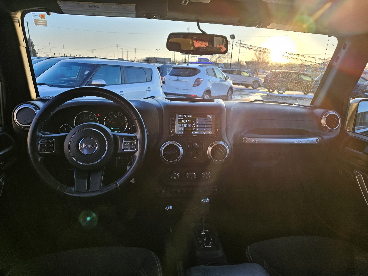 Jeep Wrangler Unlimited Sahara 4WD 2015