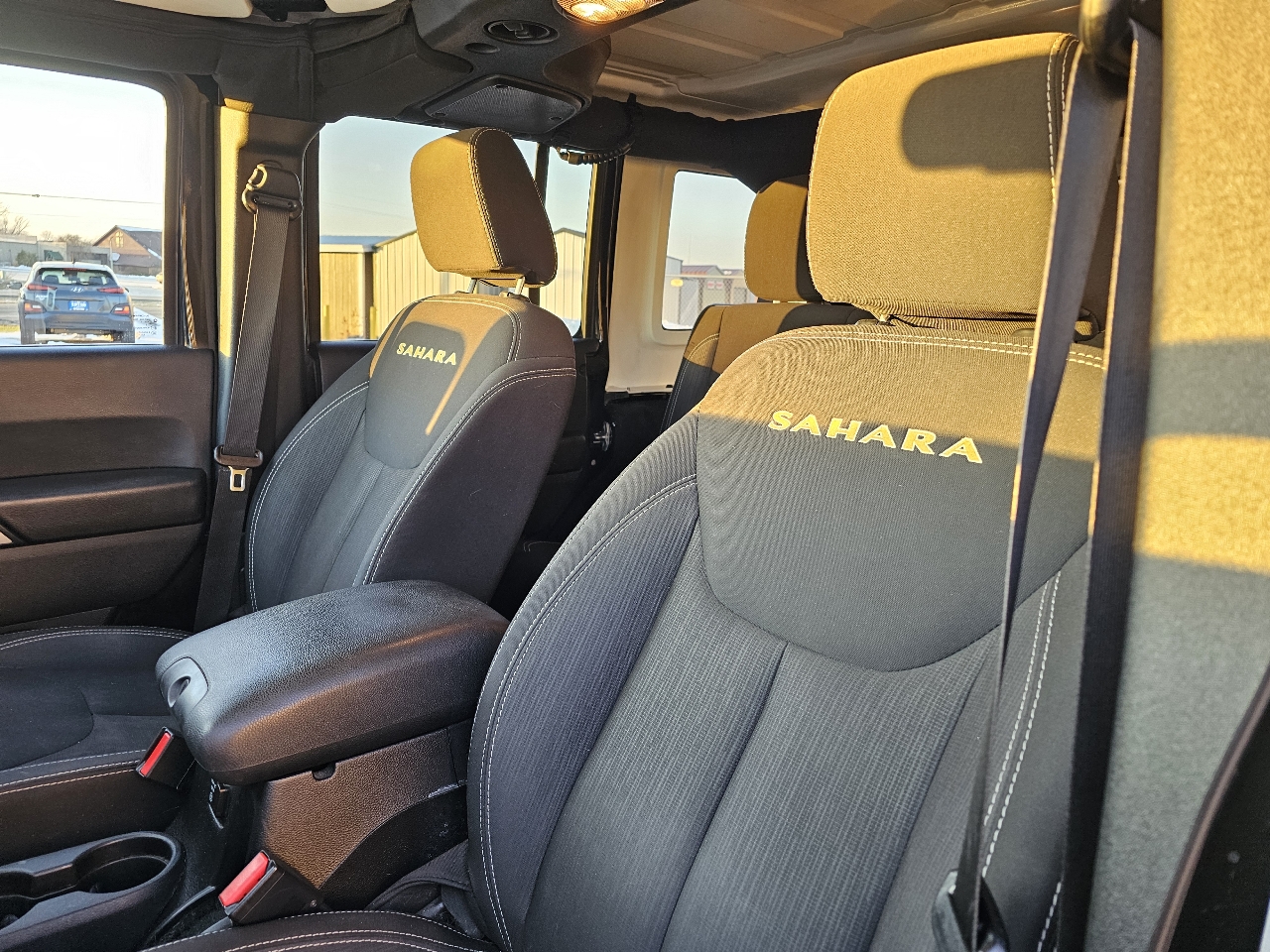 Jeep Wrangler Unlimited Sahara 4WD 2015