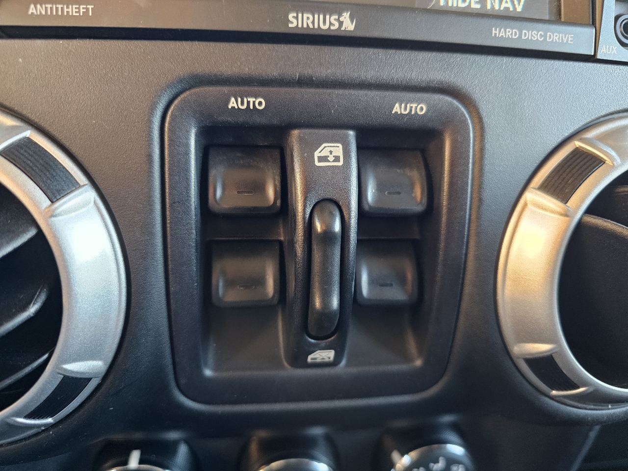 Jeep Wrangler Unlimited Sahara 4WD 2015