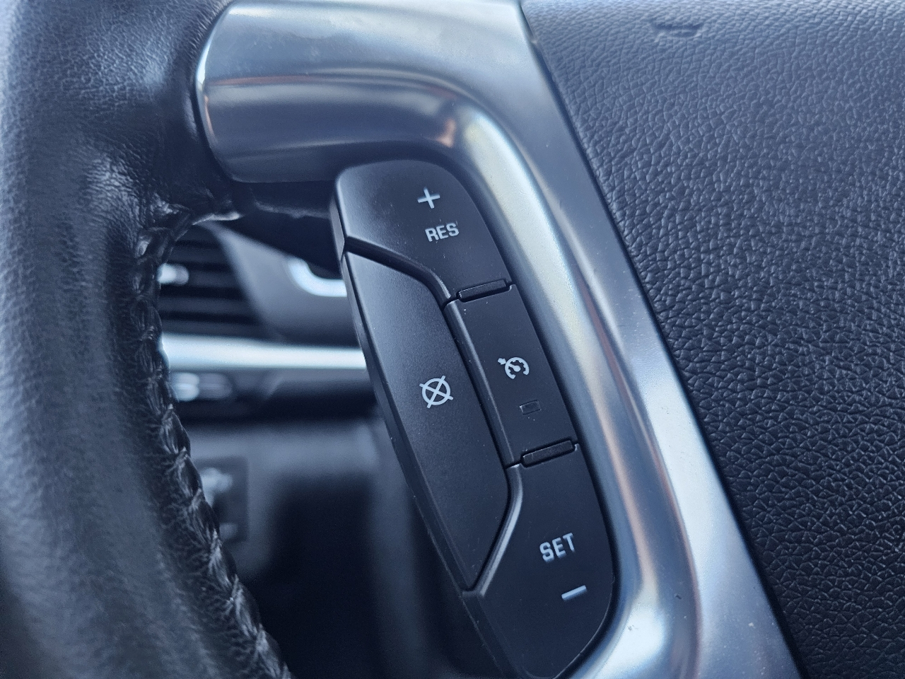 Chevrolet Traverse 1LT FWD 2015