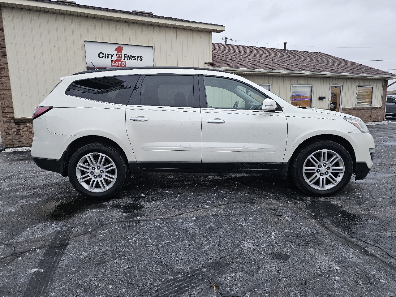 Chevrolet Traverse 1LT FWD 2015