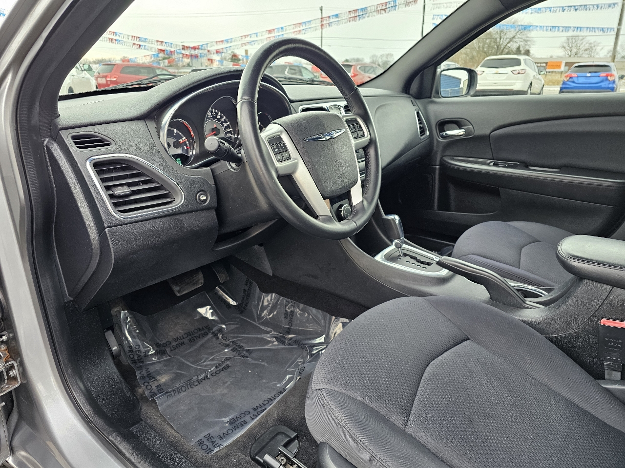 Chrysler 200 Touring 2013