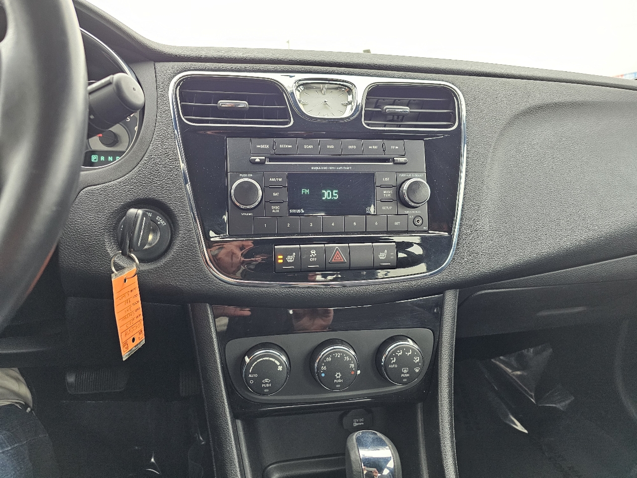 Chrysler 200 Touring 2013