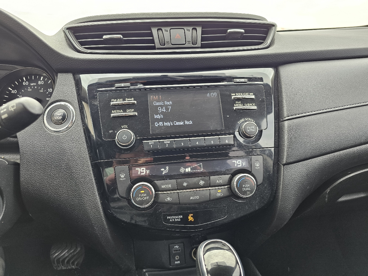 Nissan Rogue S AWD 2017