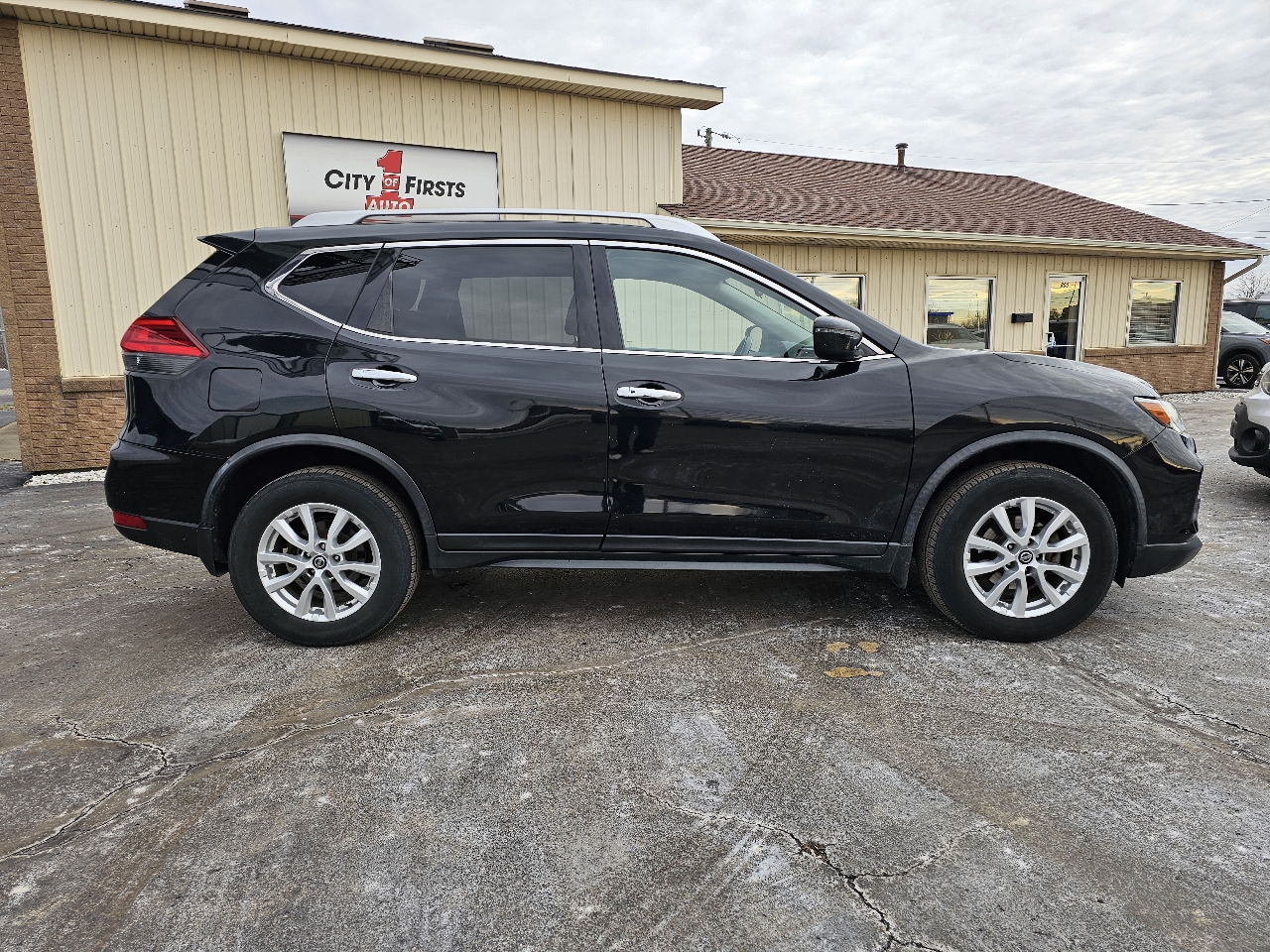 Nissan Rogue S AWD 2017