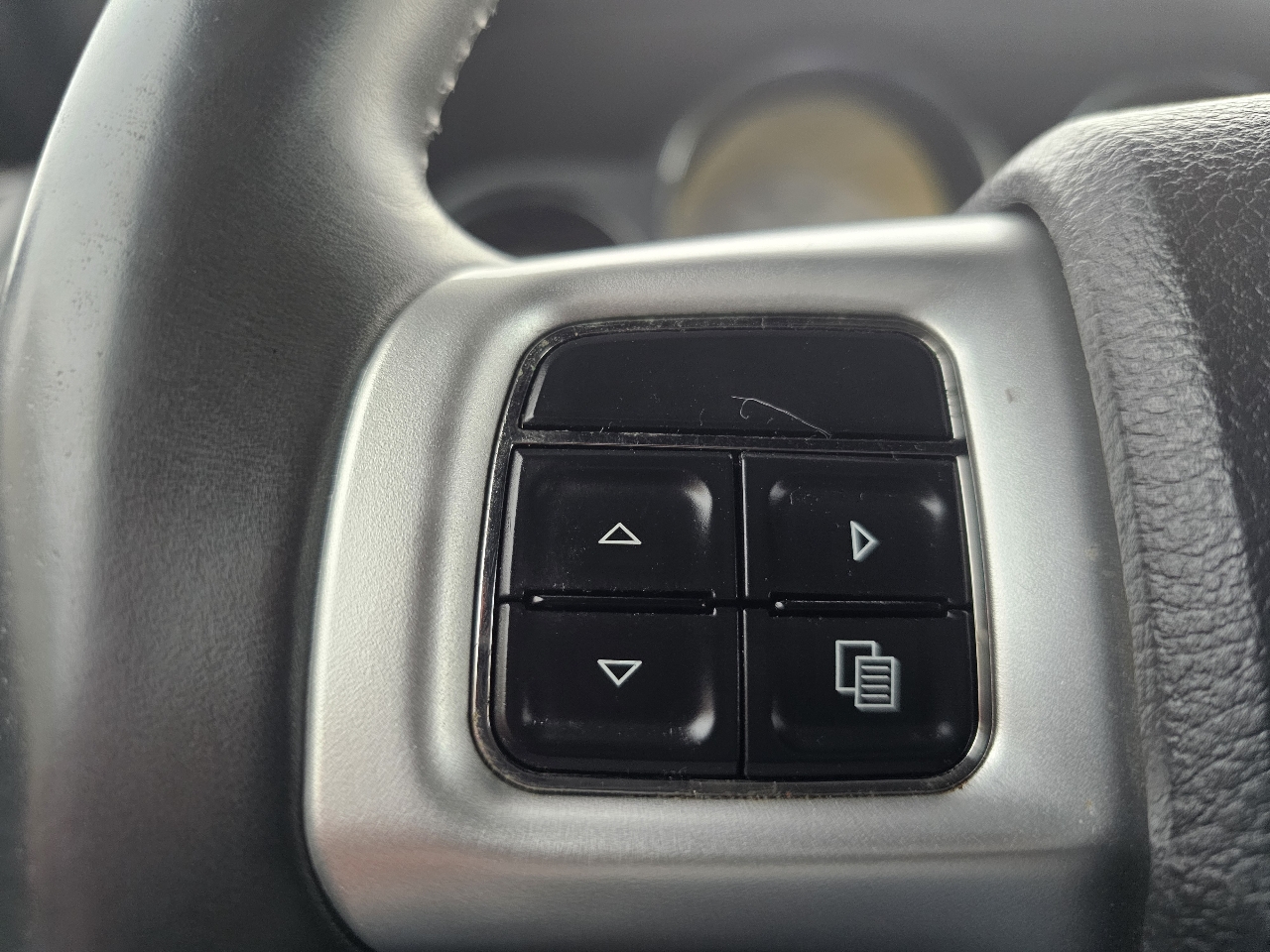 Dodge Challenger SXT 2013