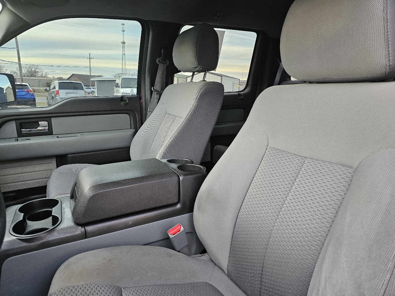 Ford F-150 4WD SuperCrew 139" XLT 2013