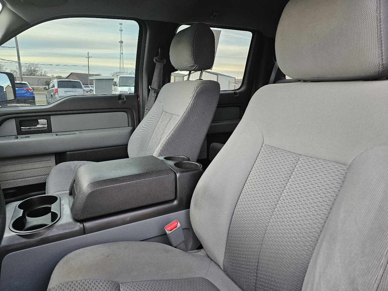 Ford F-150 4WD SuperCrew 139" XLT 2013