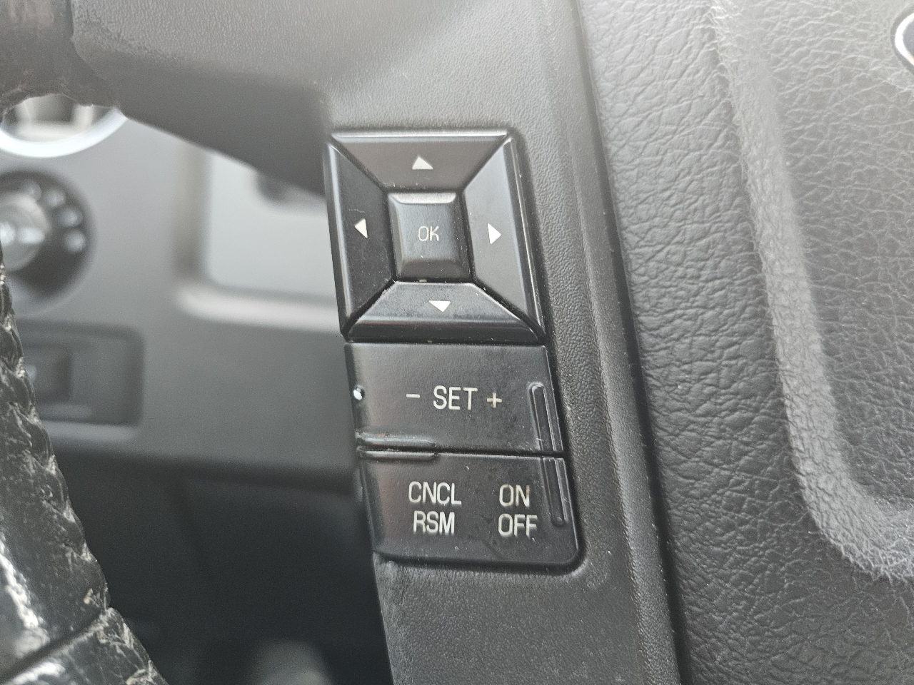 Ford F-150 4WD SuperCrew 139" XLT 2013