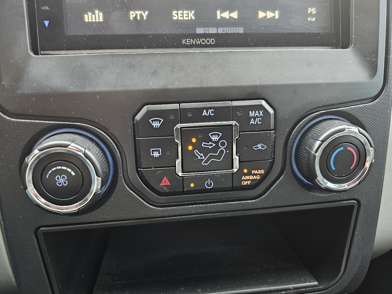 Ford F-150 4WD SuperCrew 139" XLT 2013