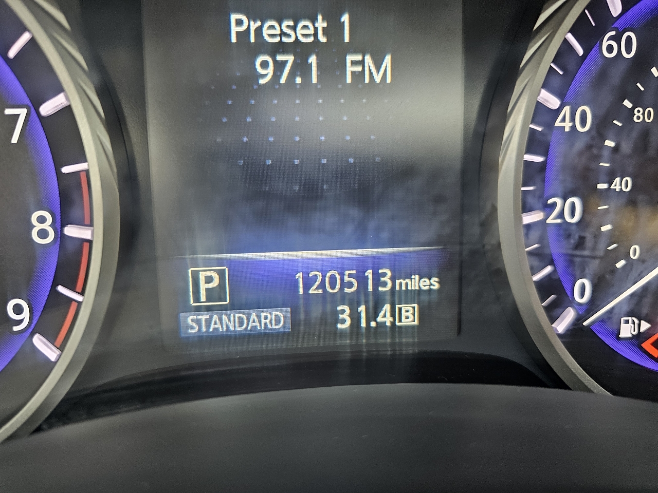 Infiniti Q50 Base AWD 2015