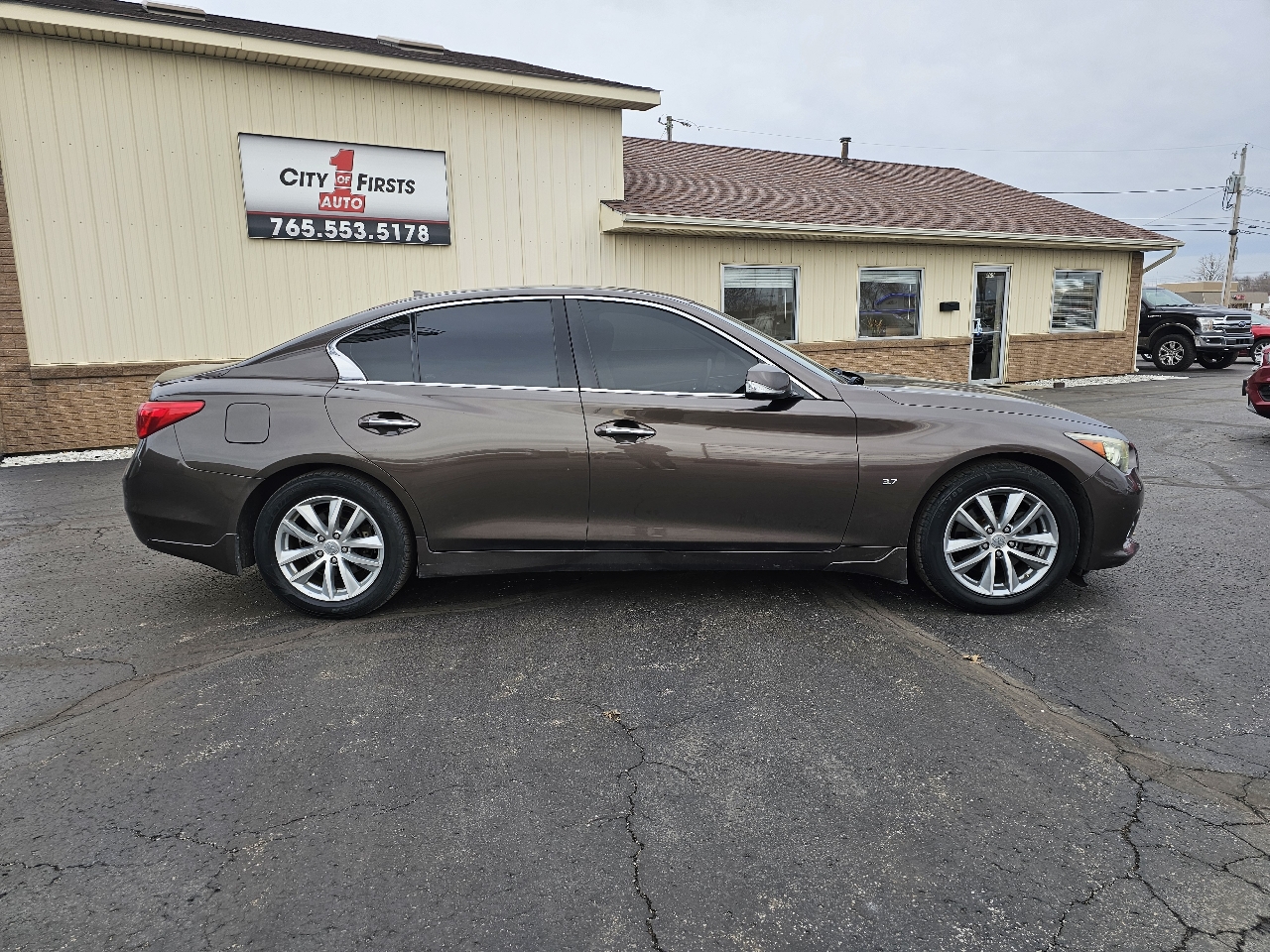 Infiniti Q50 Base AWD 2015
