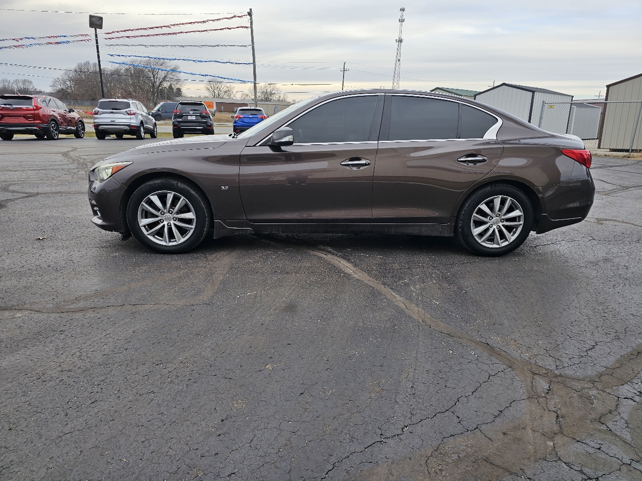 Infiniti Q50 Base AWD 2015