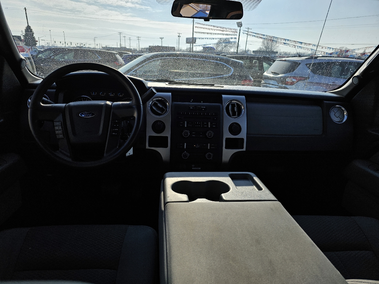 Ford F-150 XL SuperCrew 5.5-ft. Bed 4WD 2014