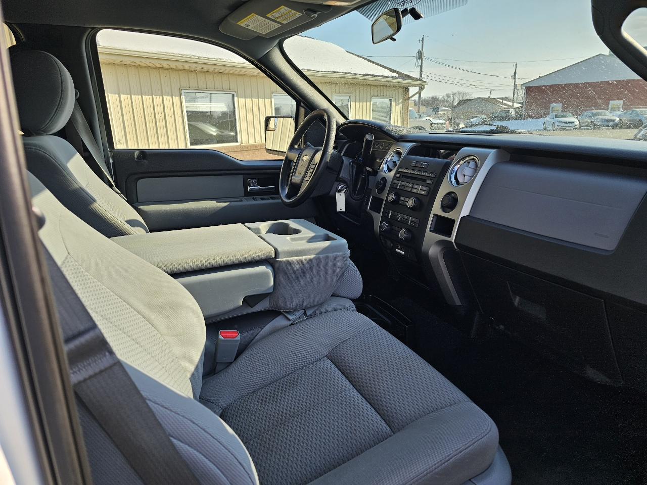 Ford F-150 XL SuperCrew 5.5-ft. Bed 4WD 2014