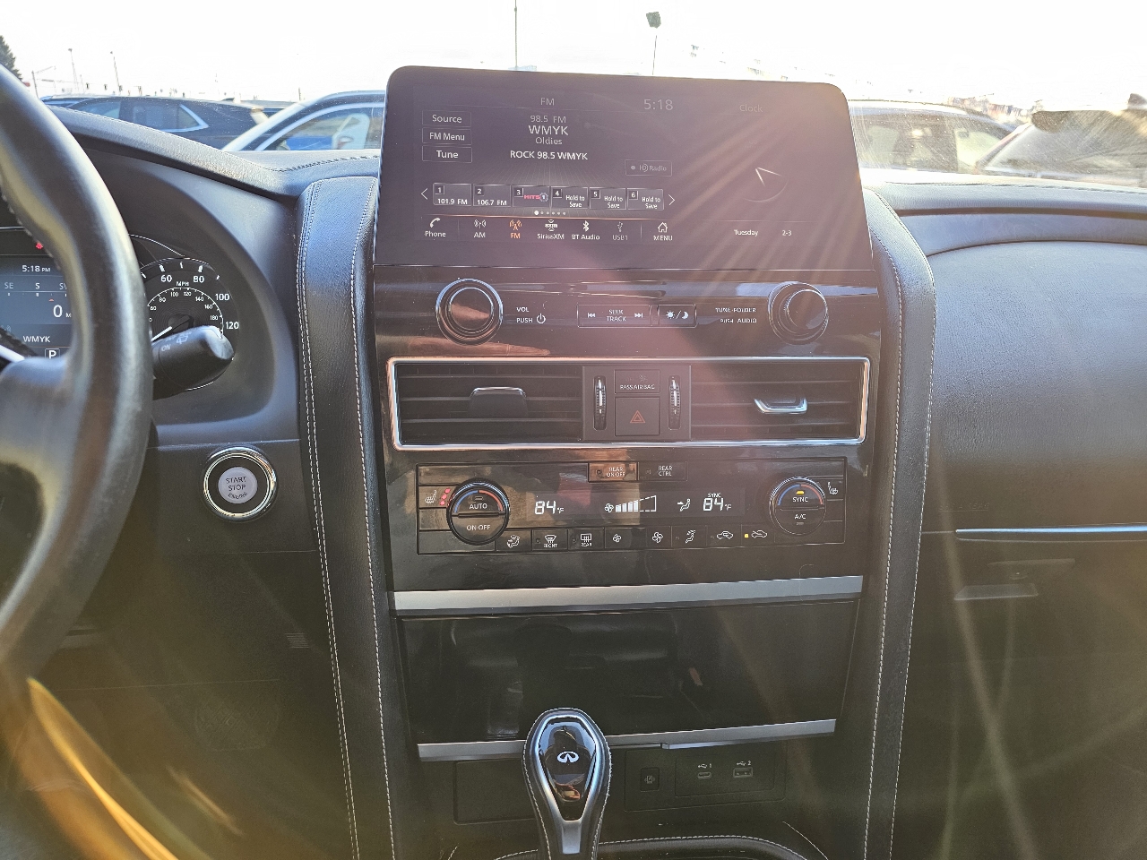 Infiniti QX80 LUXE 2022