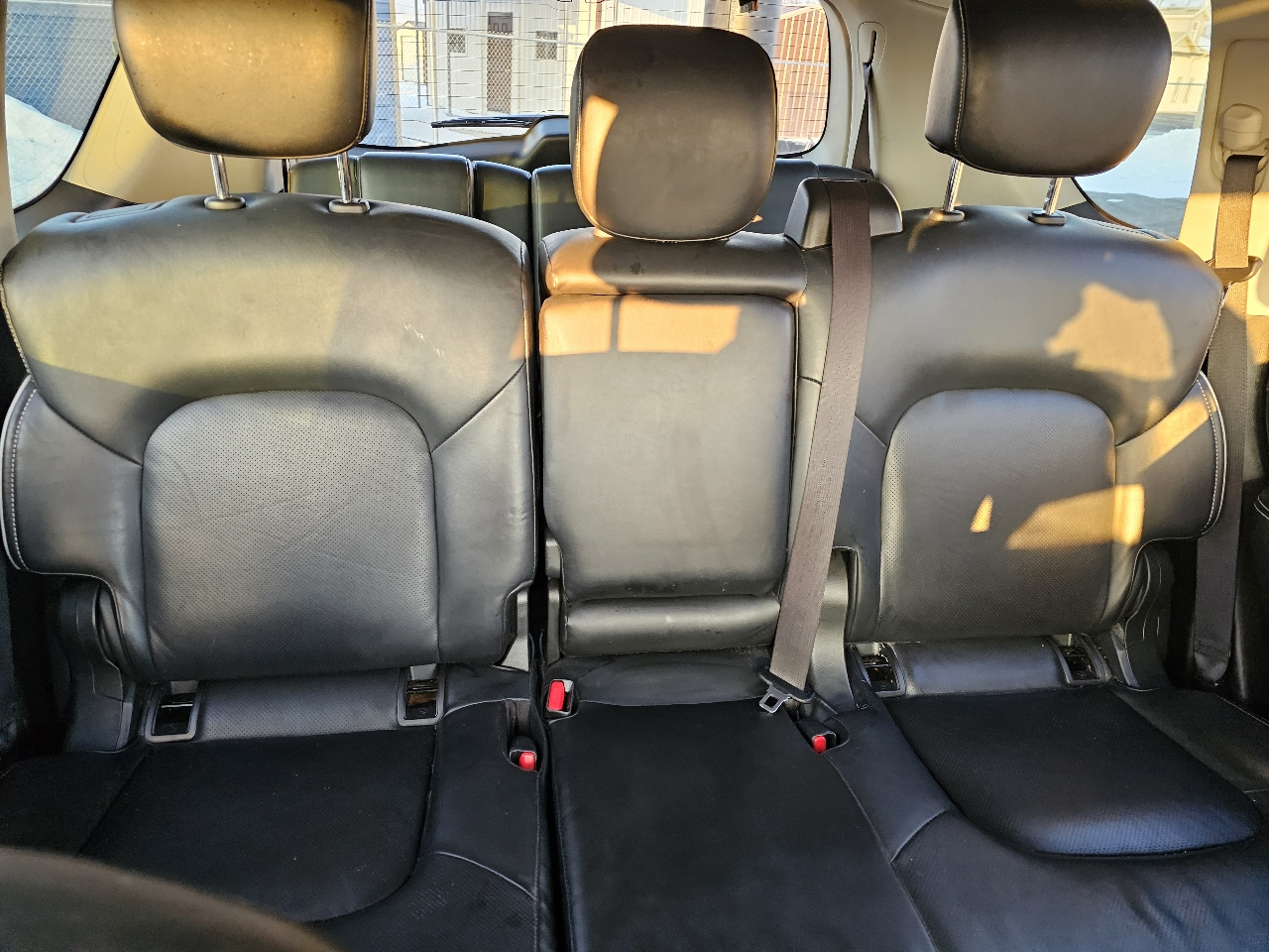 Infiniti QX80 LUXE 2022