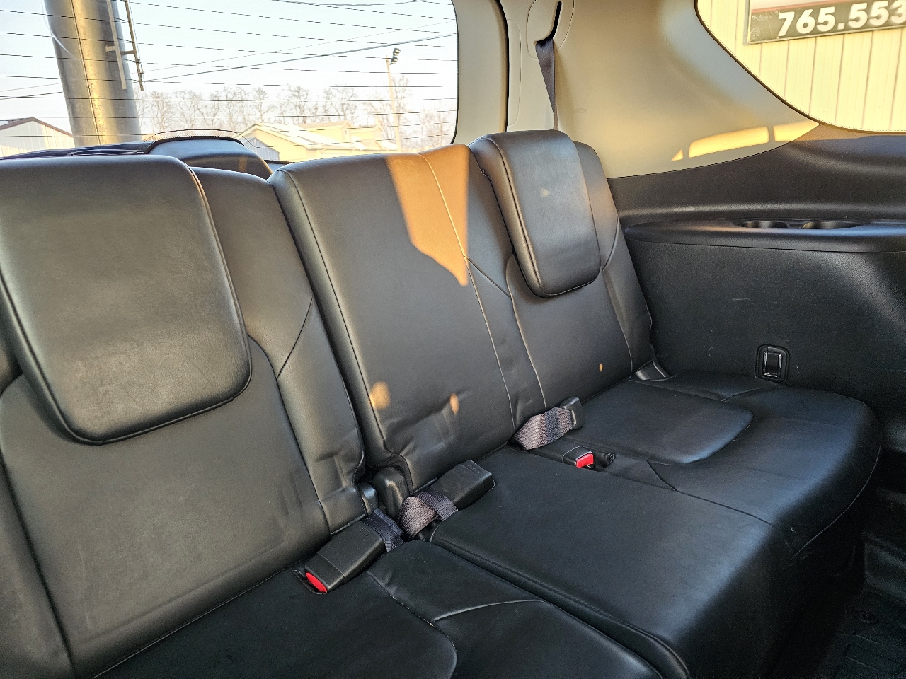 Infiniti QX80 LUXE 2022