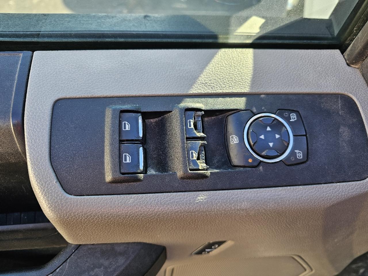 Ford F-350 SD Platinum Crew Cab 4WD 2019