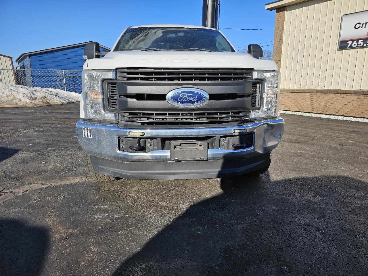 Ford F-350 SD Platinum Crew Cab 4WD 2019