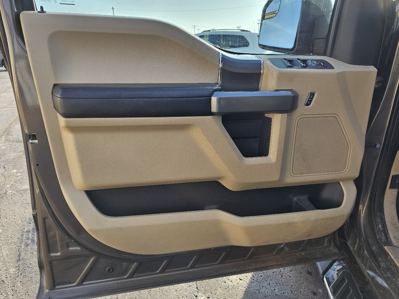 Ford F-150 XLT 4WD SuperCrew 5.5' Box 2015