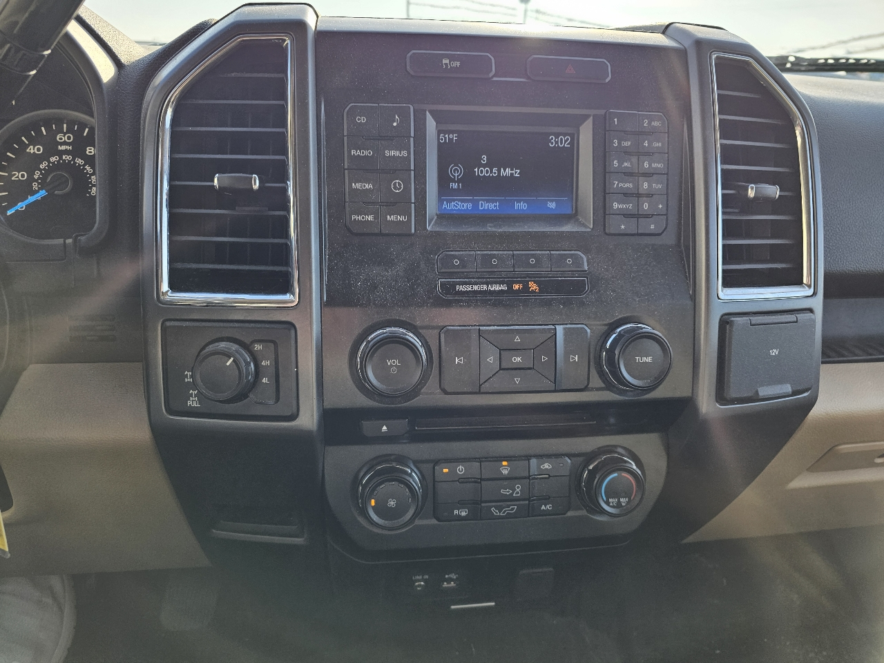 Ford F-150 XLT 4WD SuperCrew 5.5' Box 2015