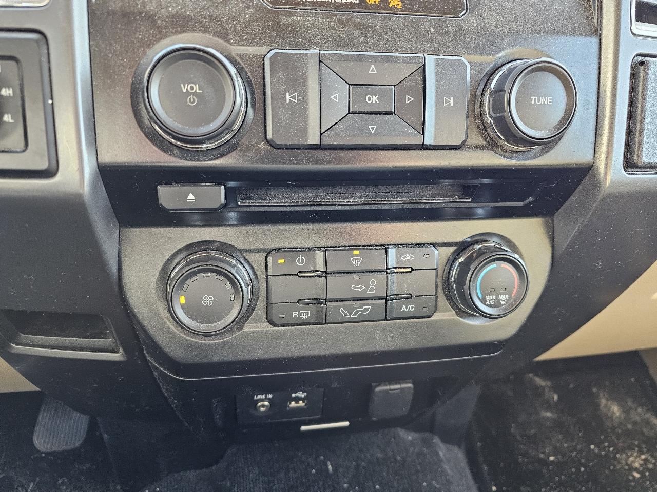 Ford F-150 XLT 4WD SuperCrew 5.5' Box 2015