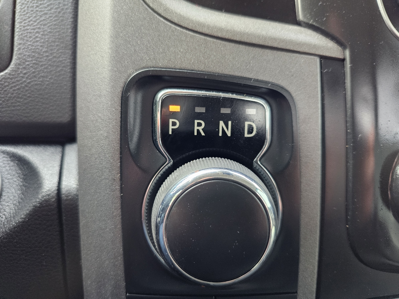 RAM 1500 Tradesman Crew Cab SWB 4WD 2017