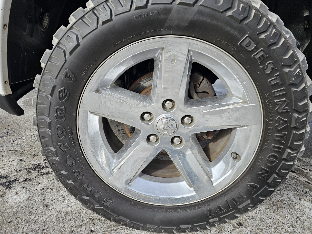 RAM 1500 Tradesman Crew Cab SWB 4WD 2017