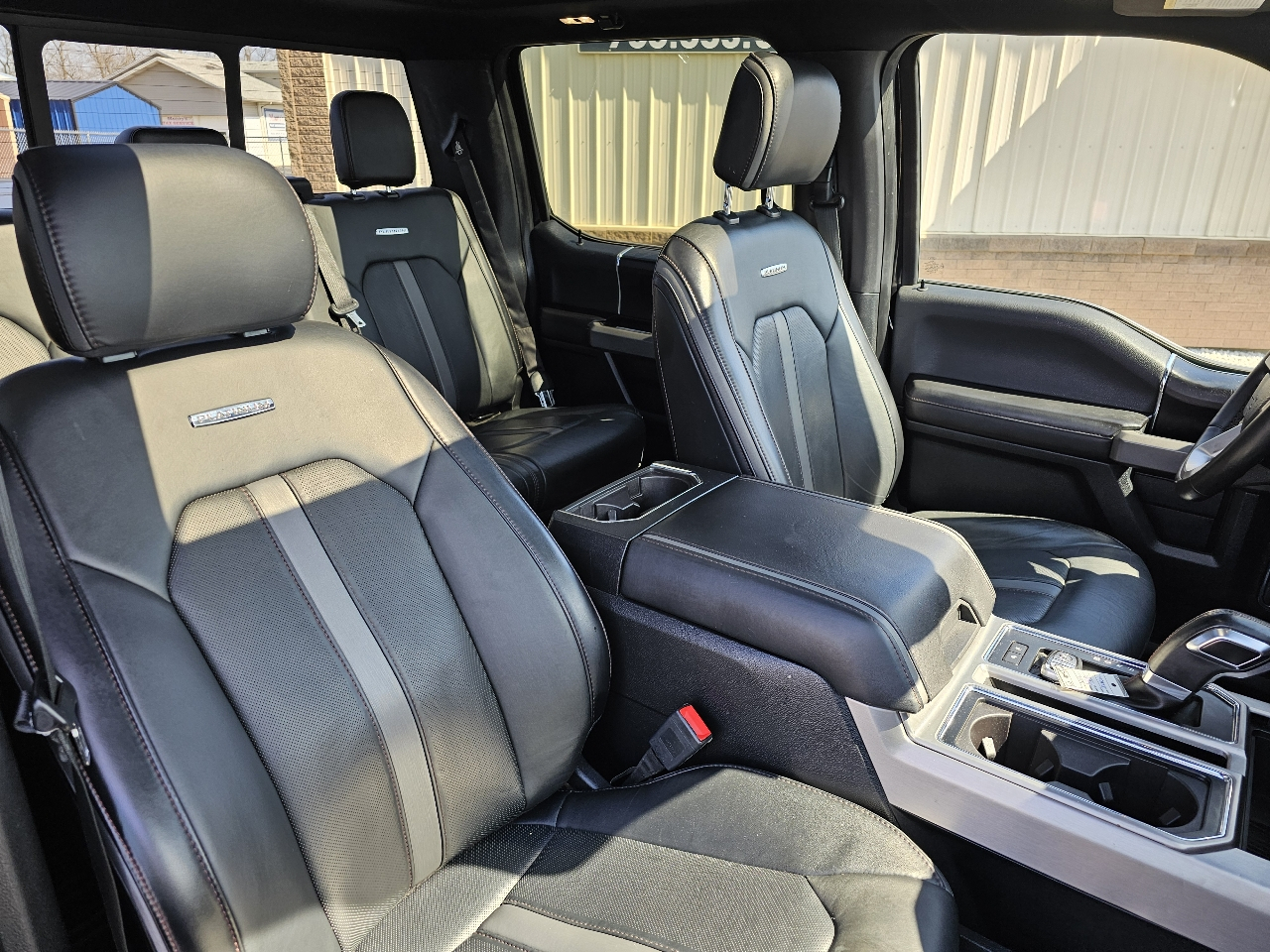 Ford F-150 4WD SuperCrew 157" Platinum 2019