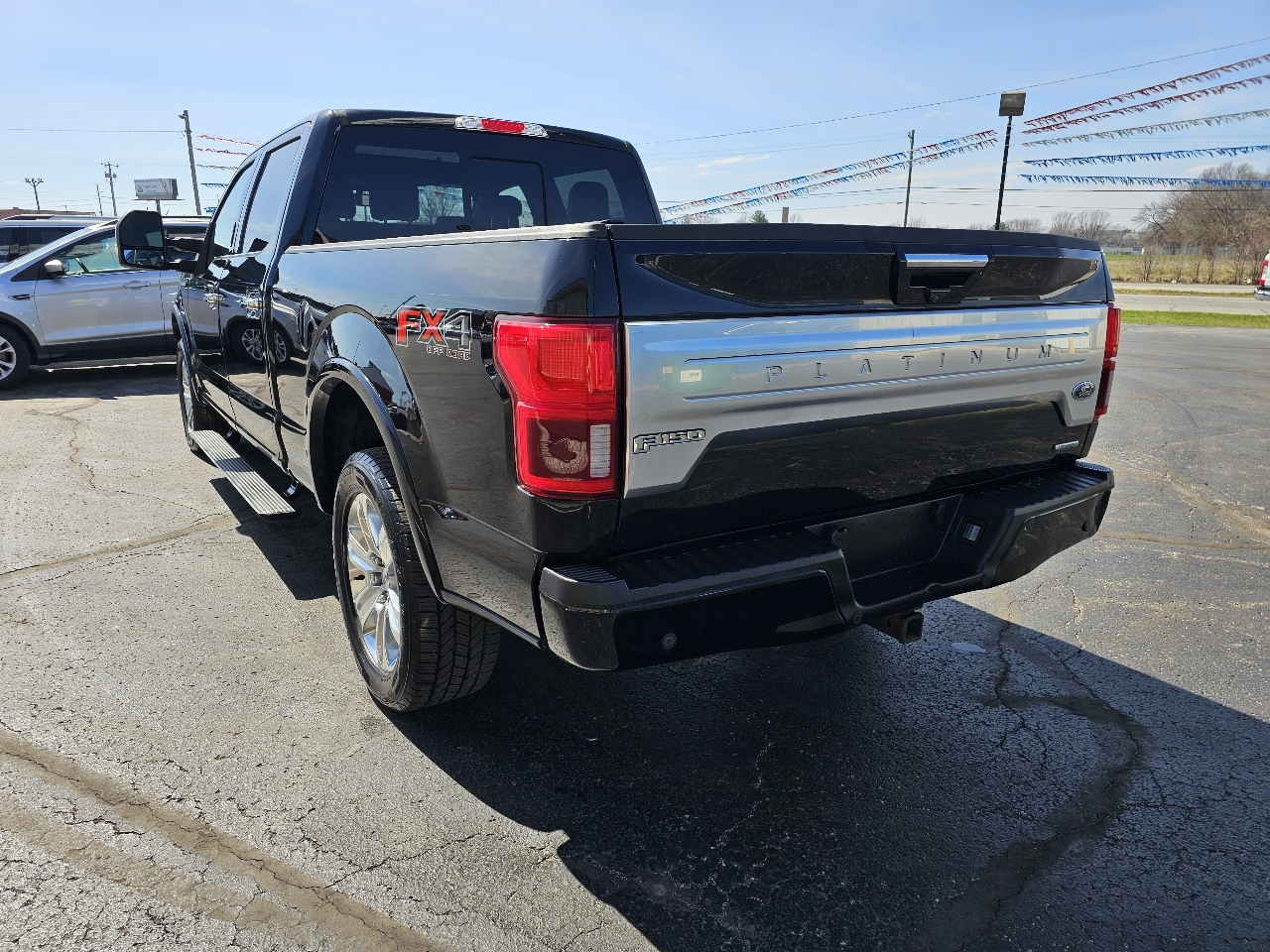 Ford F-150 4WD SuperCrew 157" Platinum 2019