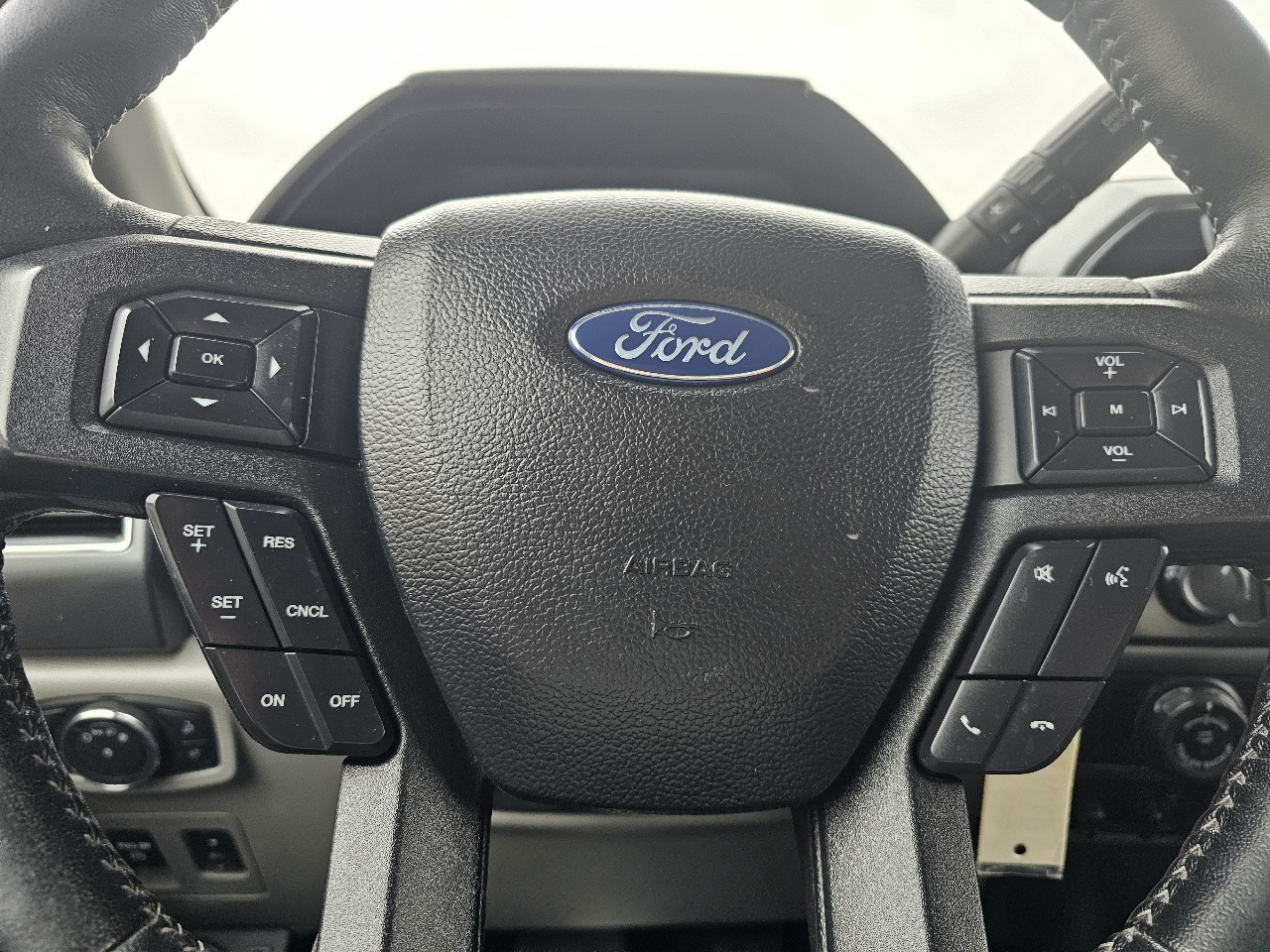 Ford F-150  2019