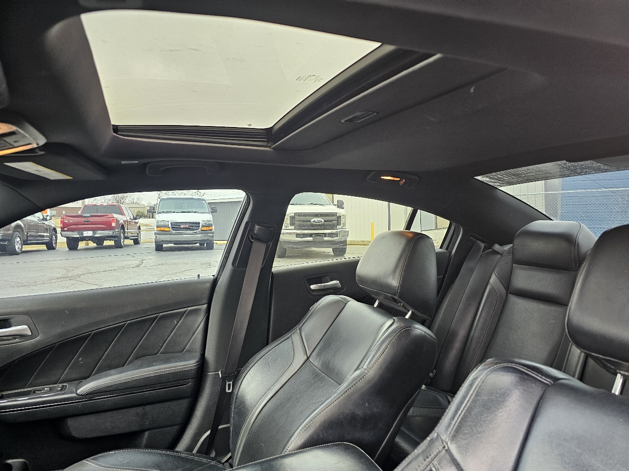 Dodge Charger SXT RWD 2017