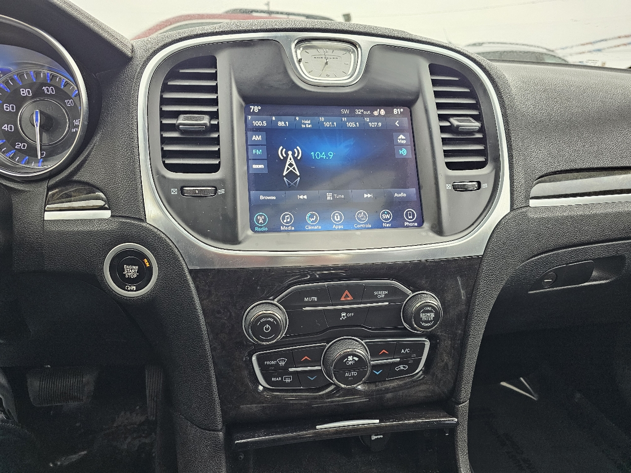 Chrysler 300 300C AWD 2017