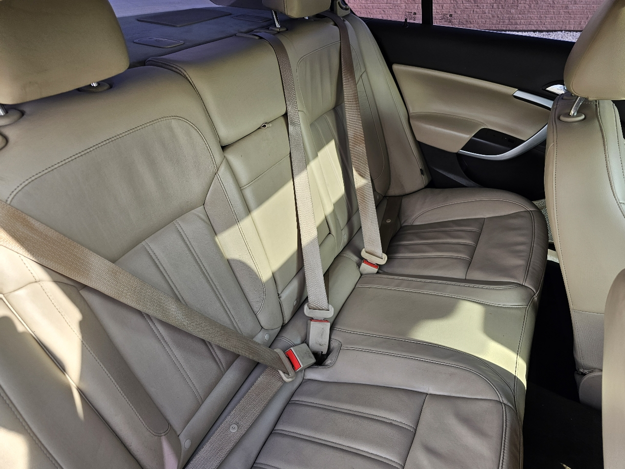 Buick Regal 4dr Sdn Premium II FWD 2016