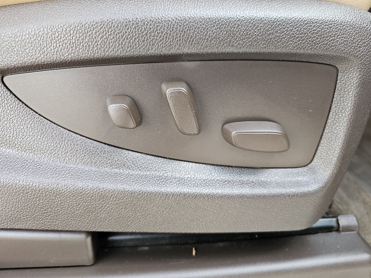 GMC Sierra 1500 4WD Crew Cab 143.5" Denali 2017